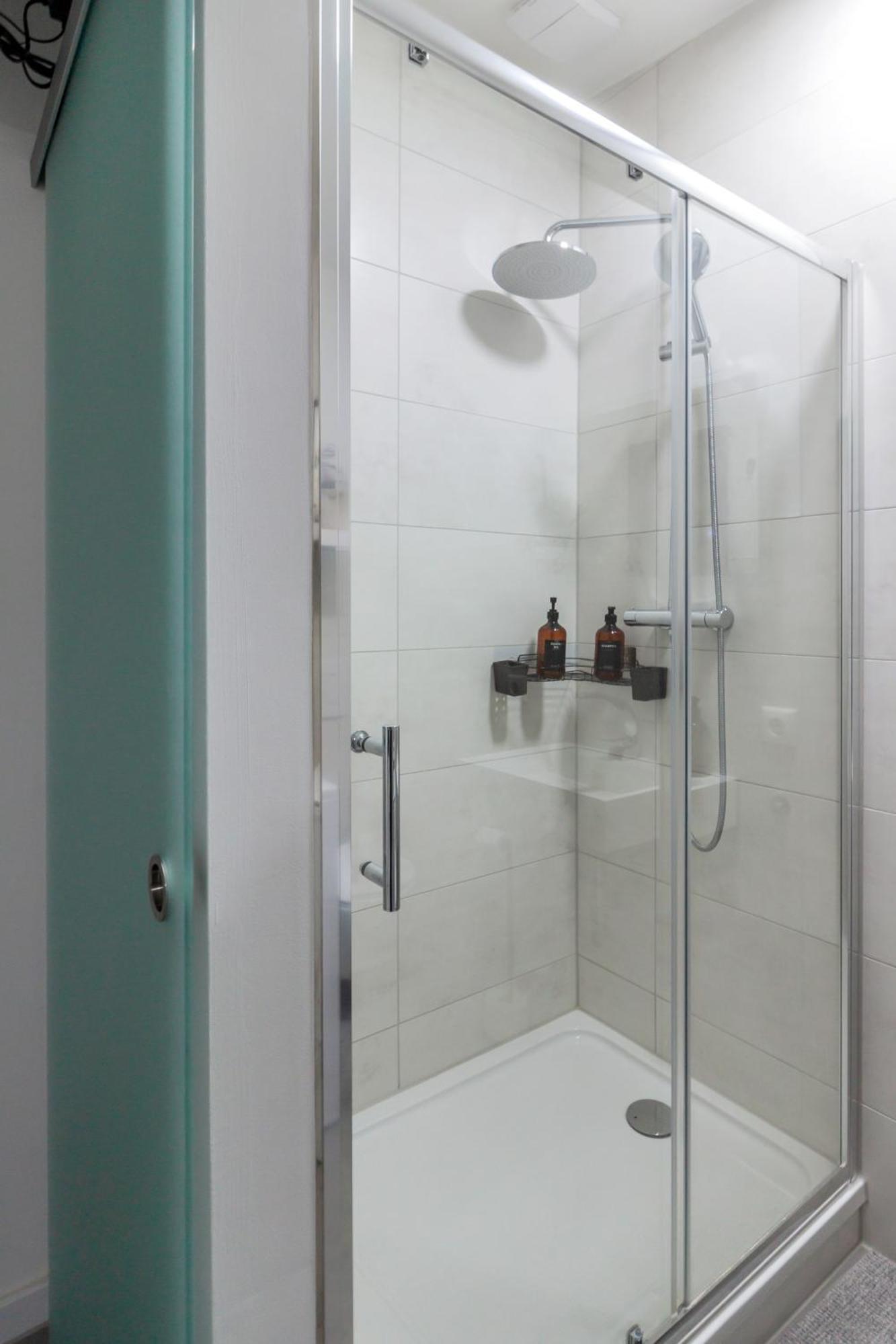 Ferienwohnung Domspatz Mit Klimaanlage Maagdenburg Buitenkant foto